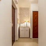 Modern Near The And Center Of Apartamento Split